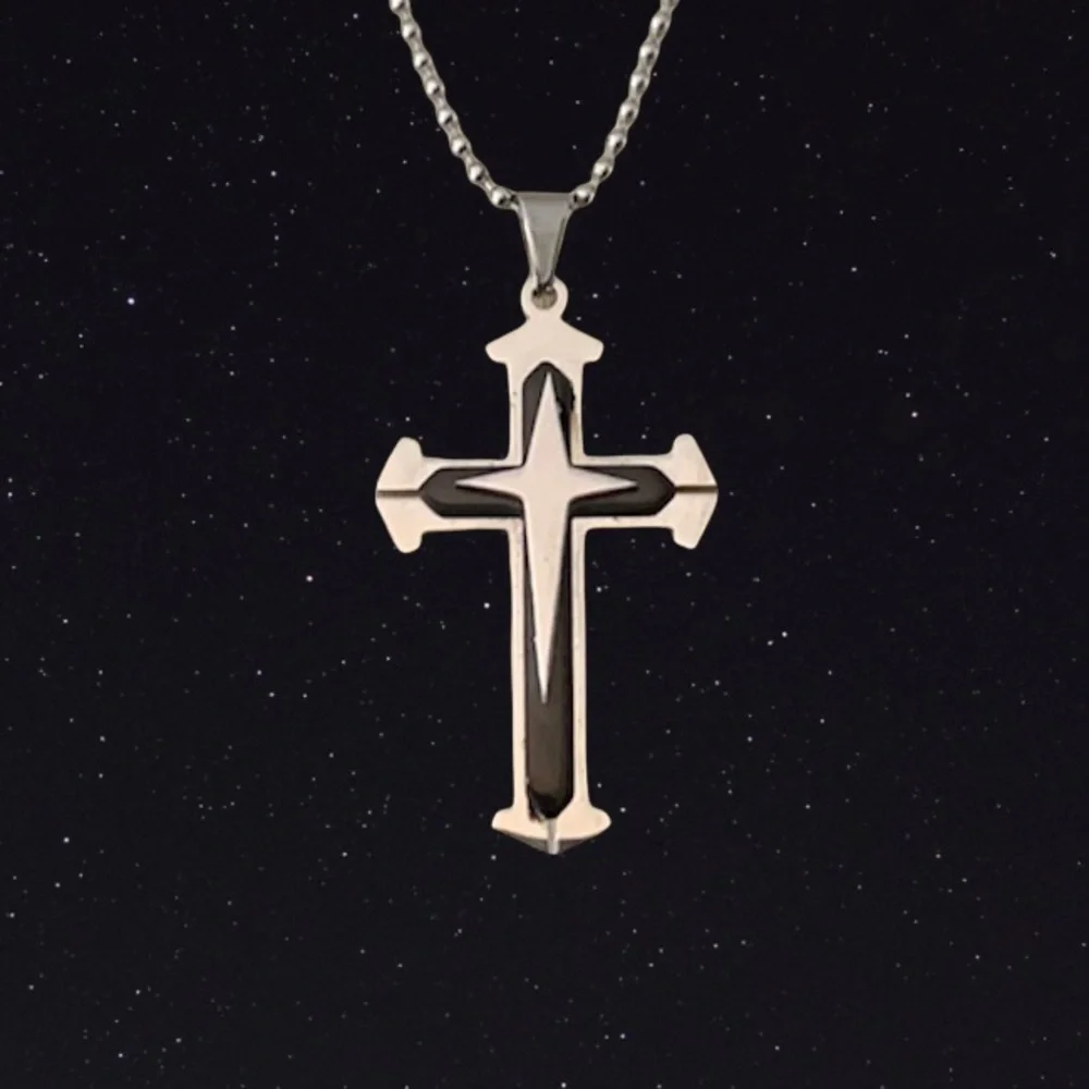 Cross chain/pendant